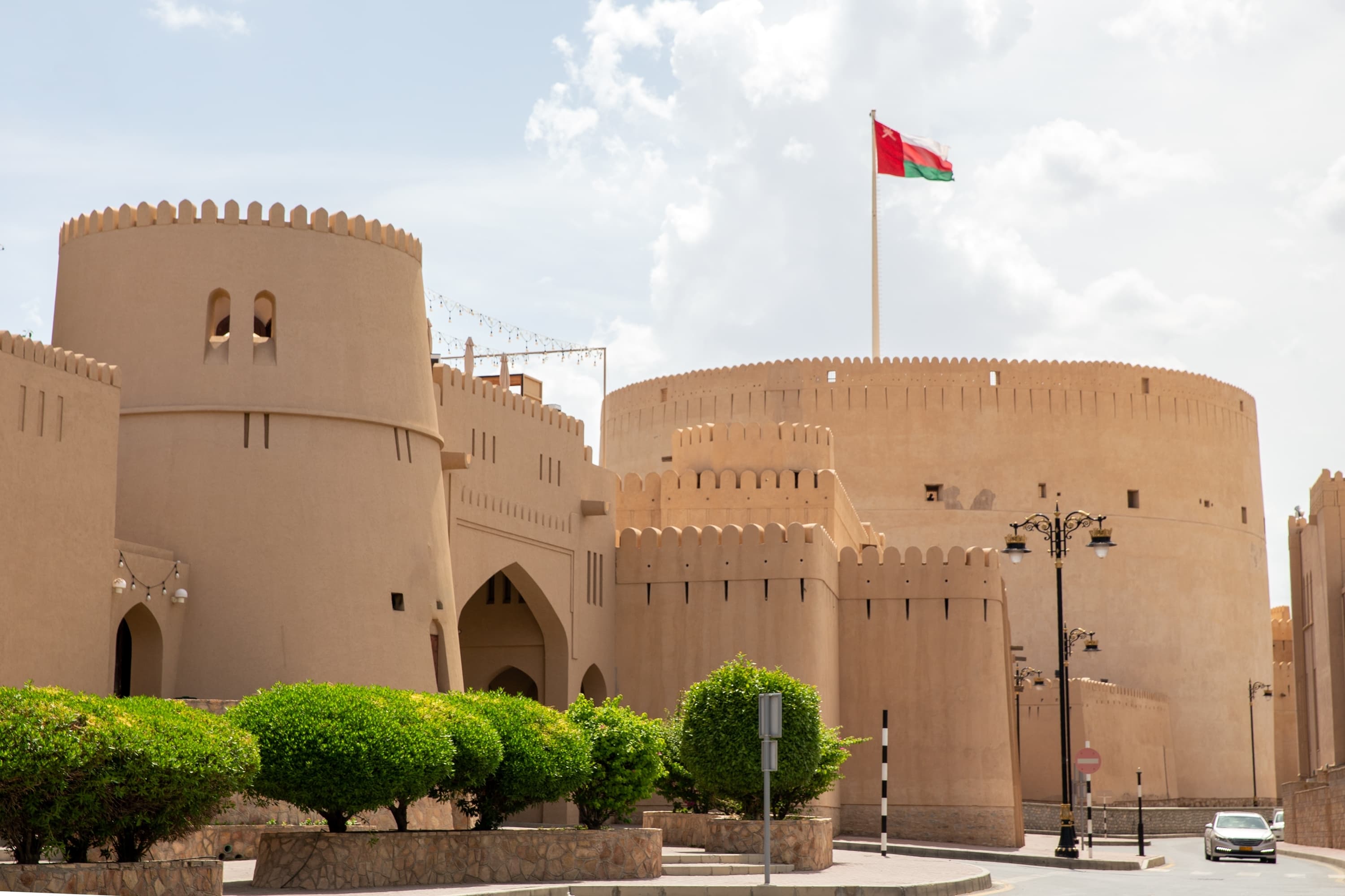 Oman Police Clearance Certificate document preparation with CLS
